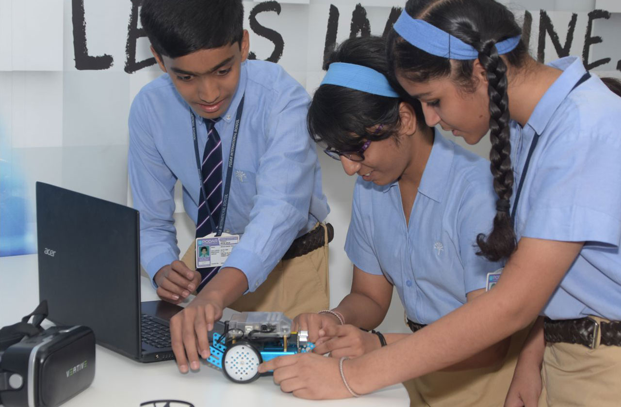 Innovation Labs & STEM Education - The Path To Acquiring 21st Century Skills