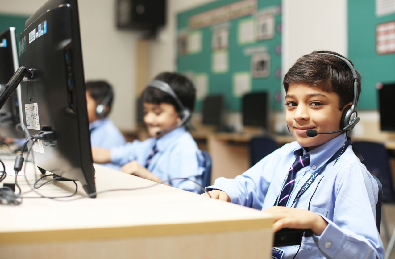 Safer Internet Day 2023: A Quick Guide to Keep Your Kids Safe from the Internet!