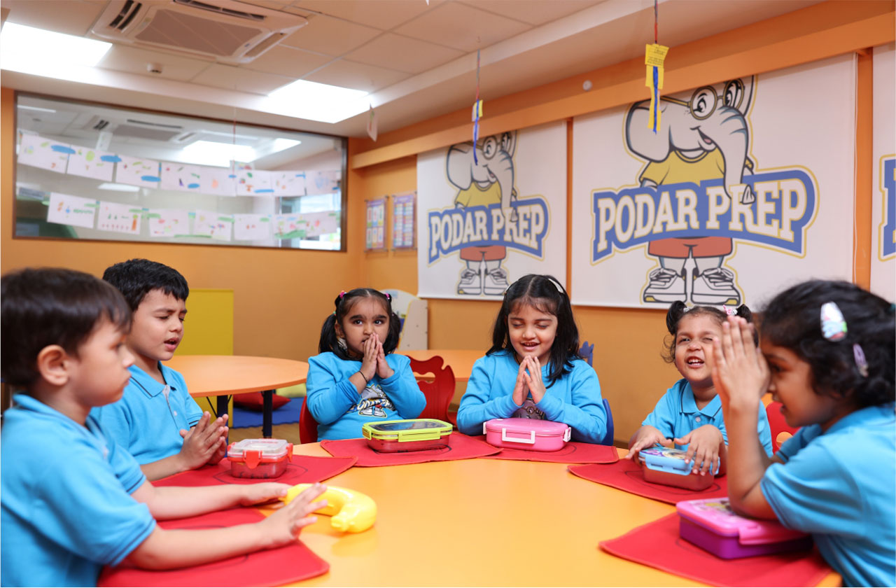 Teaching Your Children Good Table Manners: A Recipe for Success